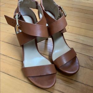 Like New- MK Michael Kors, Size 8.5 Heels